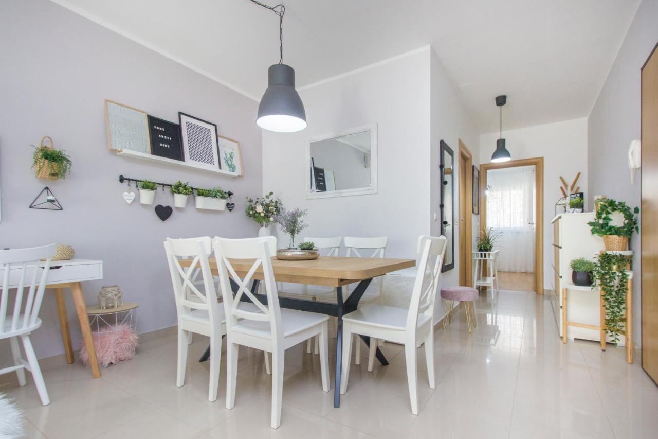 Apartment Sea View Шибеник Екстер'єр фото